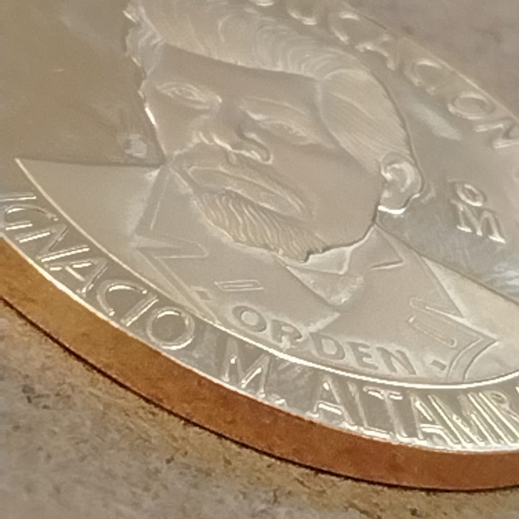 MEDALLA CONMEMORATIVA ORO 21 K 41.9 GRMS (SEMINUEVO)