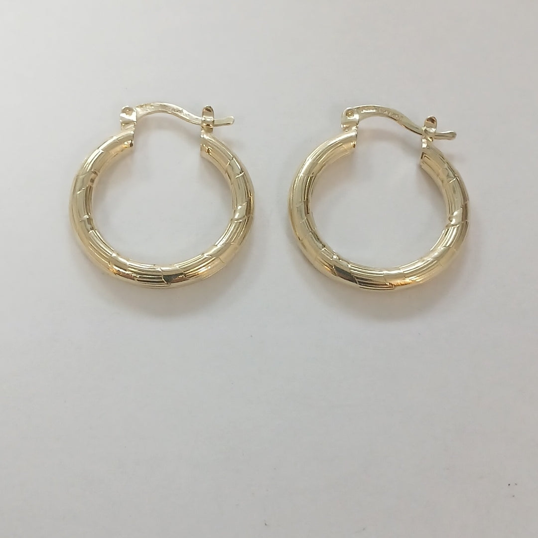 ARETES ARRACADAS 14K 2.6 GR (NUEVO)