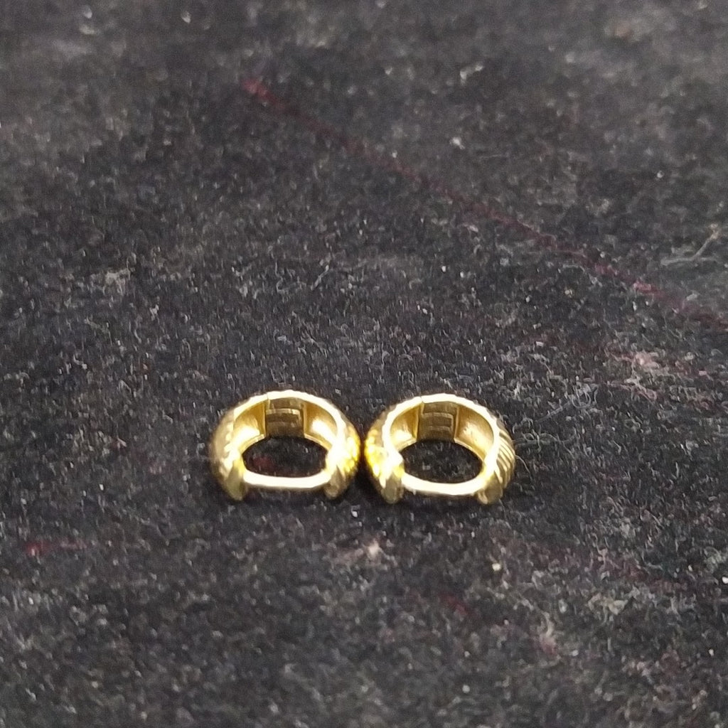 ARRACADAS PAR ORO 10 K 1,60 GRMS (SEMINUEVO)