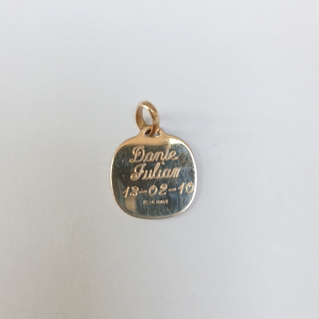 MEDALLA PERSONAL ORO 14 K 1.6 GRMS (SEMINUEVO)