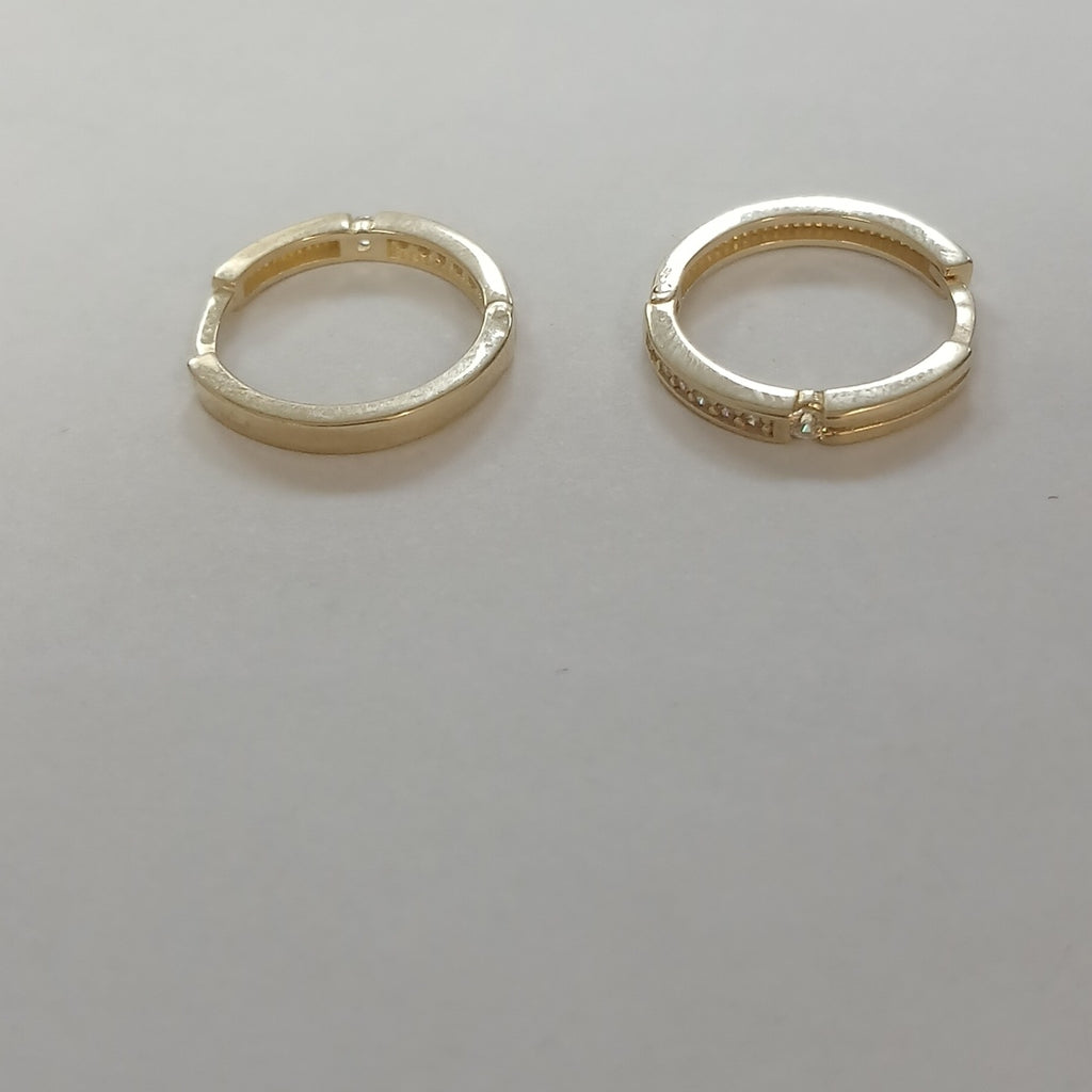 ARETES ARRACADAS C CIRCONIAS 14K 2.3 GR (NUEVO)