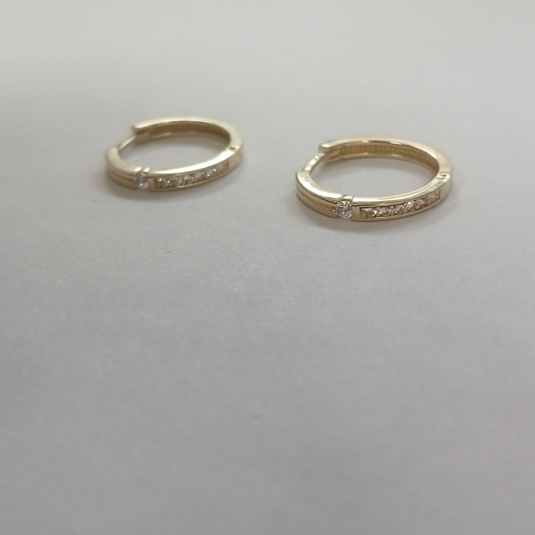 ARETES ARRACADAS LISAS 14K 2.3 GR (NUEVO)