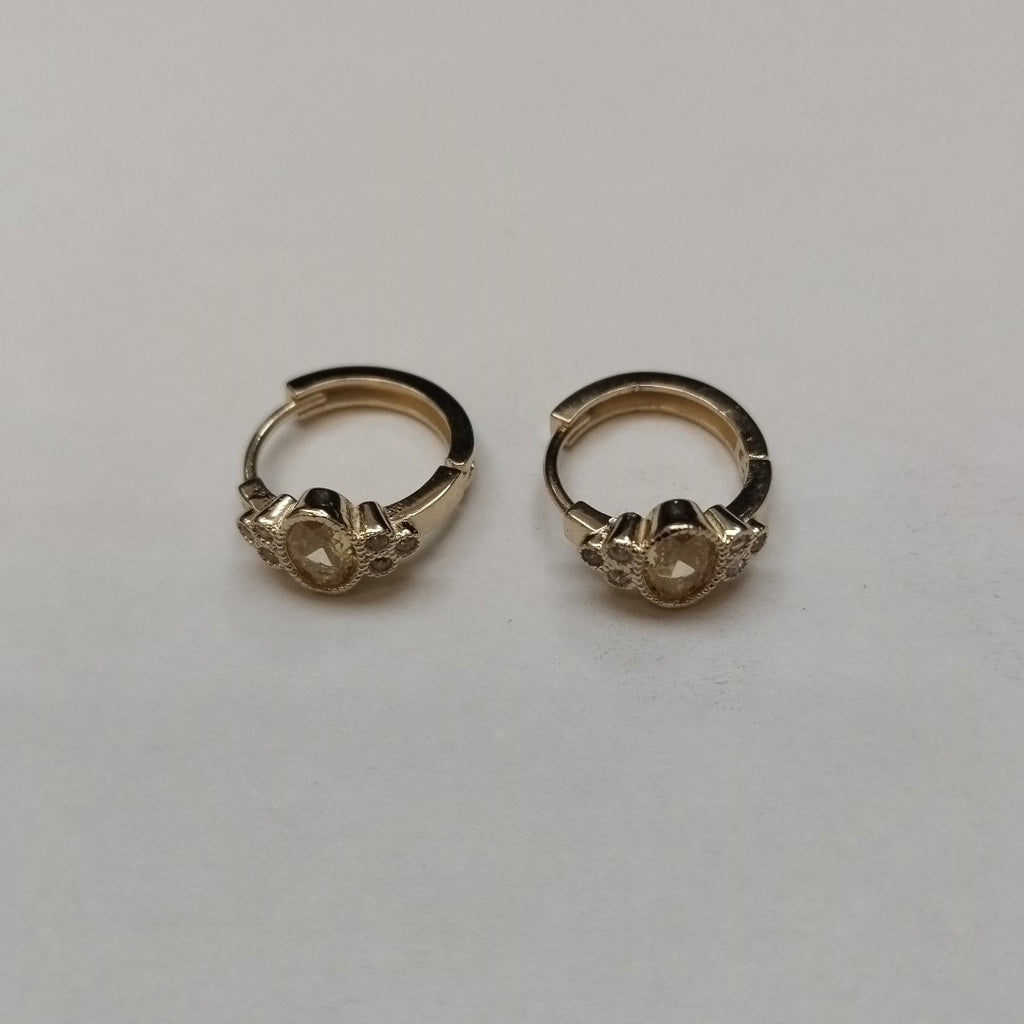 ARETES ARRACADAS CON CIRCONIAS Y PDRAS COL 14K 3.3 GR (NUEVO)