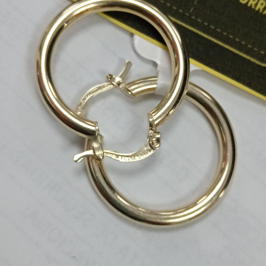 ARETES TEJIDO ARRACADAS LISAS HUECAS 14K 2.1 GR (NUEVO)