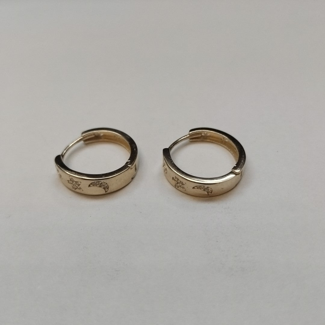 ARETES TEJIDO HUGGIES CON CIRCONIAS 14K 3 GR (NUEVO)