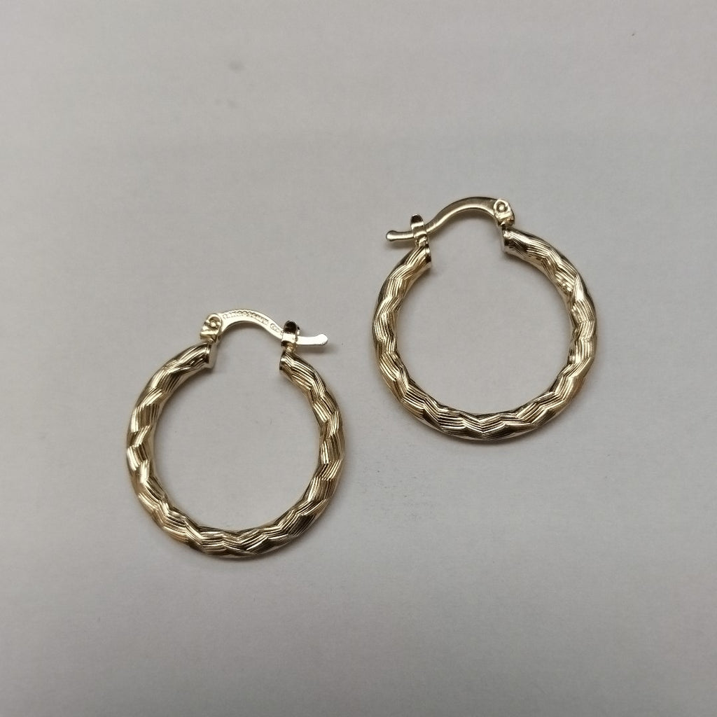 ARETES TEJIDO ARRACADA LABRADA 14K 2.7 GR (NUEVO)