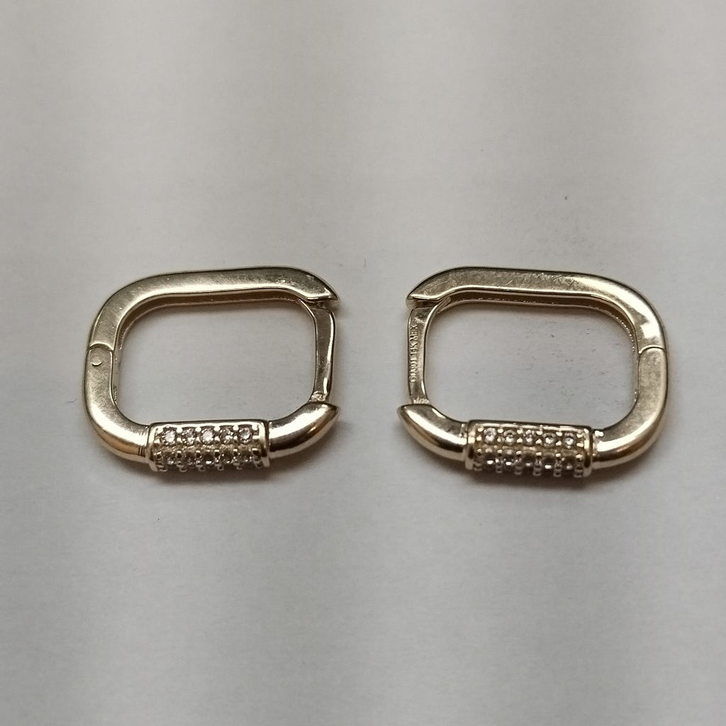 ARETES HUGGIES OVALADA C CIRCONIAS 14K 2.5 GR (NUEVO)
