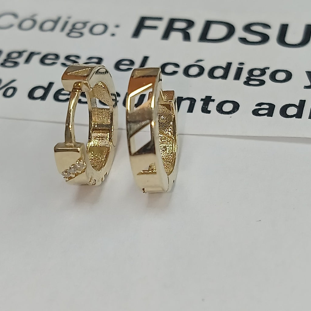 ARETES HUGGIES CON CIRCONIAS 14K 2.3 GR (NUEVO)