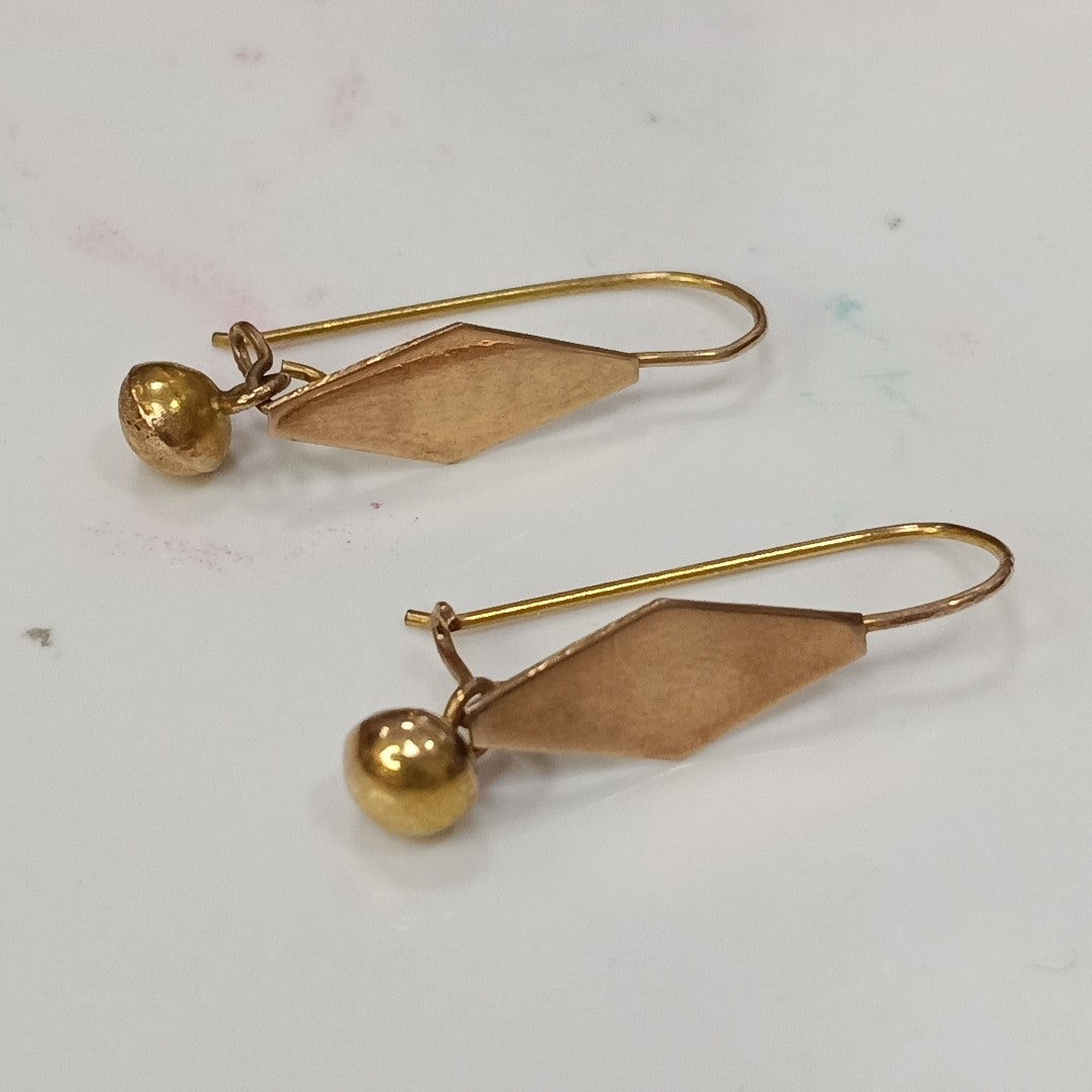 ARETES PAR ORO 8 K 1.4 GRMS (SEMINUEVO)