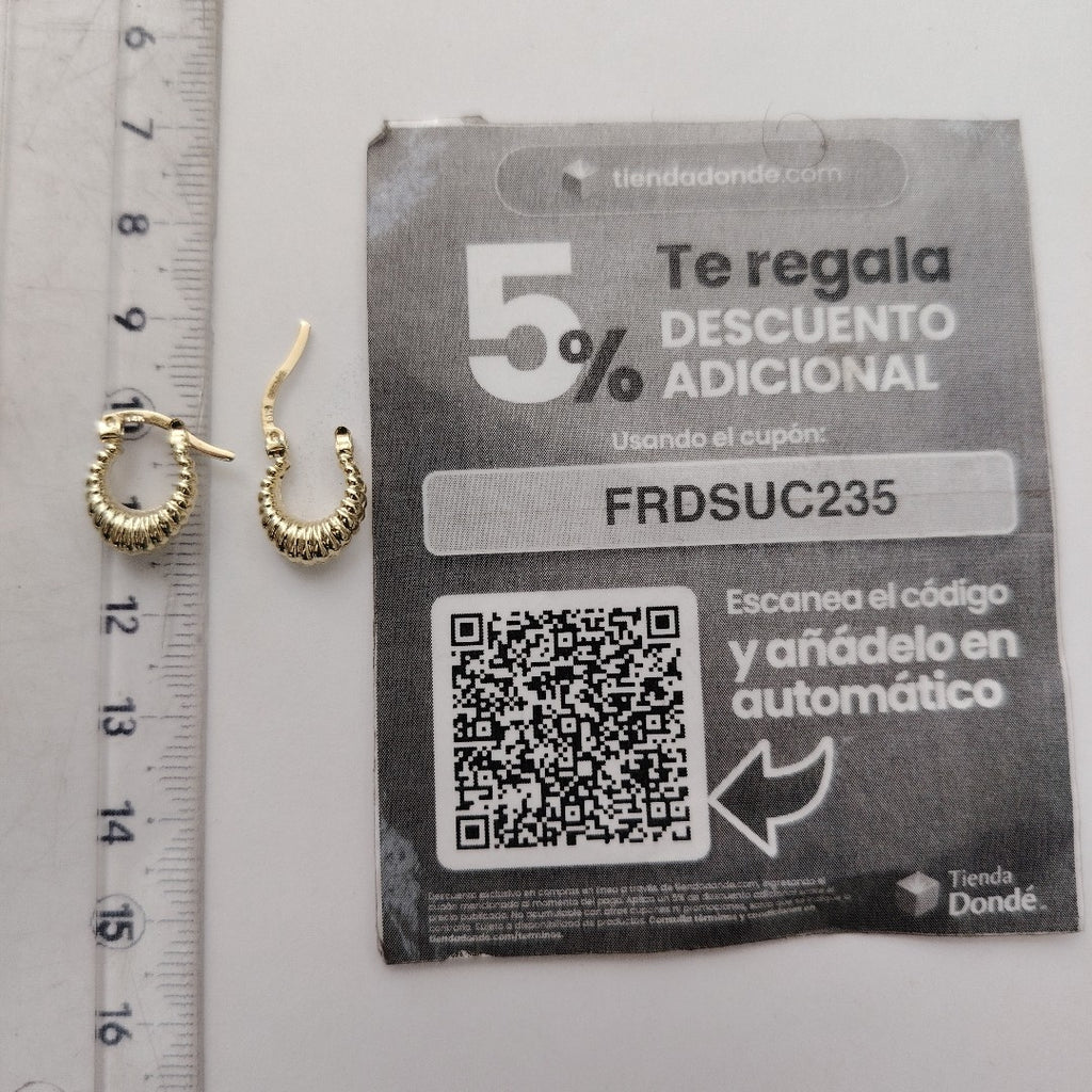 ARETES ARRACADA ESTRIADAS 14K 1.1 GR (NUEVO)