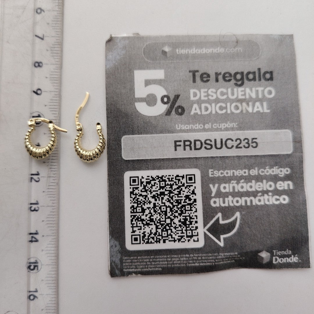 ARETES ARRACADA ESTRIADAS 14K 1.1 GR (NUEVO)