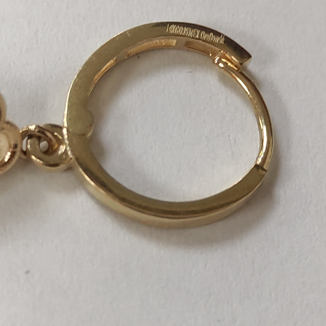 ARETES ARRACADAS CON DIJE 14K 2.4 GR (NUEVO)