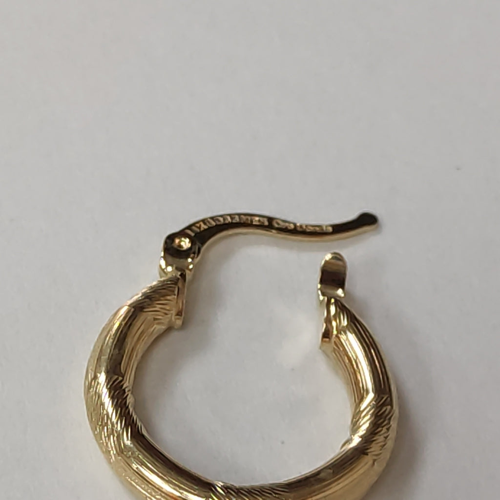 ARETES TEJIDO ARRACADAS CON DISEÑO 14K 2.6 GR (NUEVO)