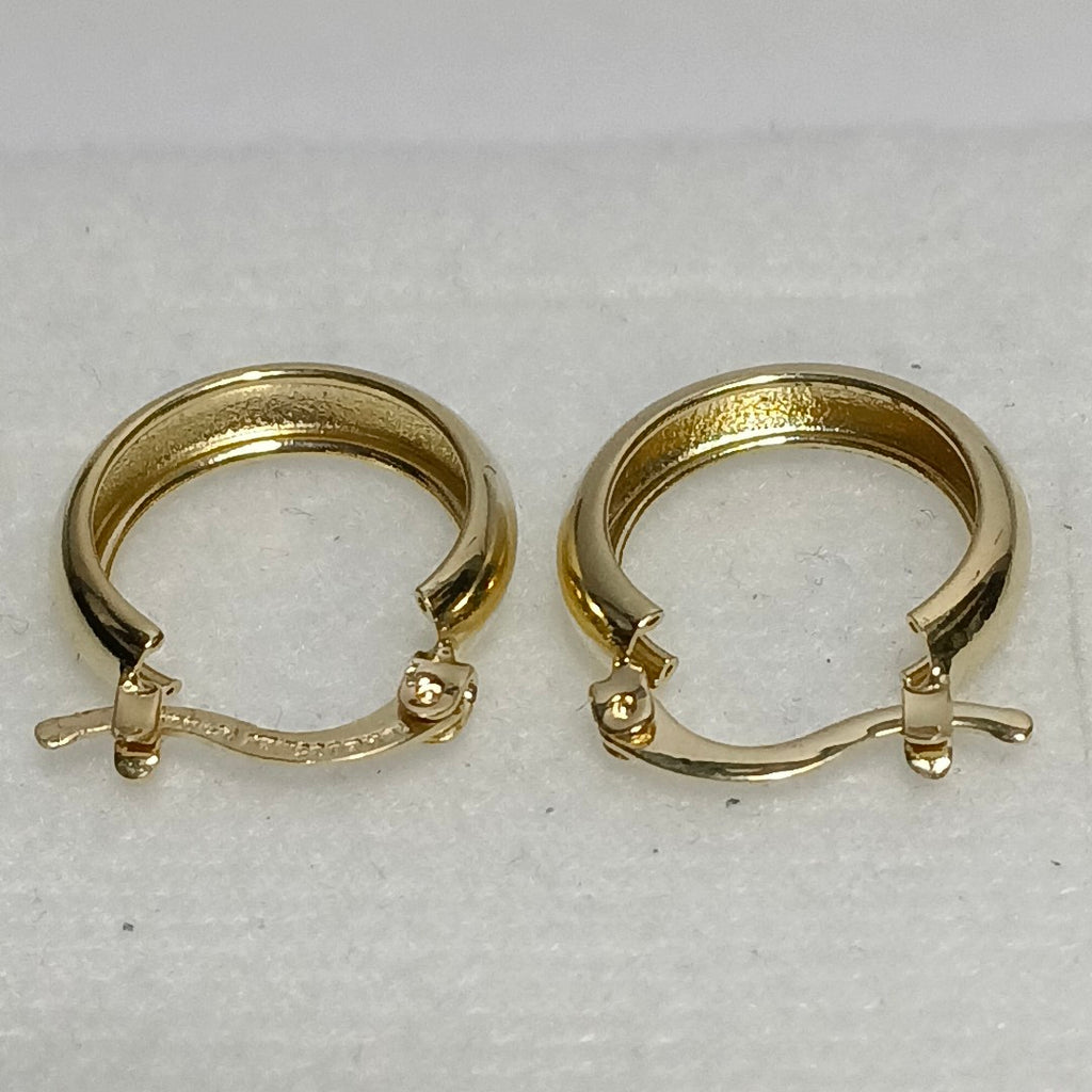 ARETES TEJIDO ARRACADAS LISAS 14K 2.2 GR (NUEVO)
