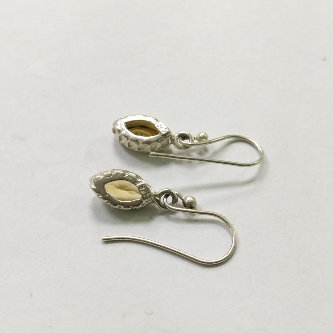 ARETES PAR PLATA 2.8 GRMS (SEMINUEVO)