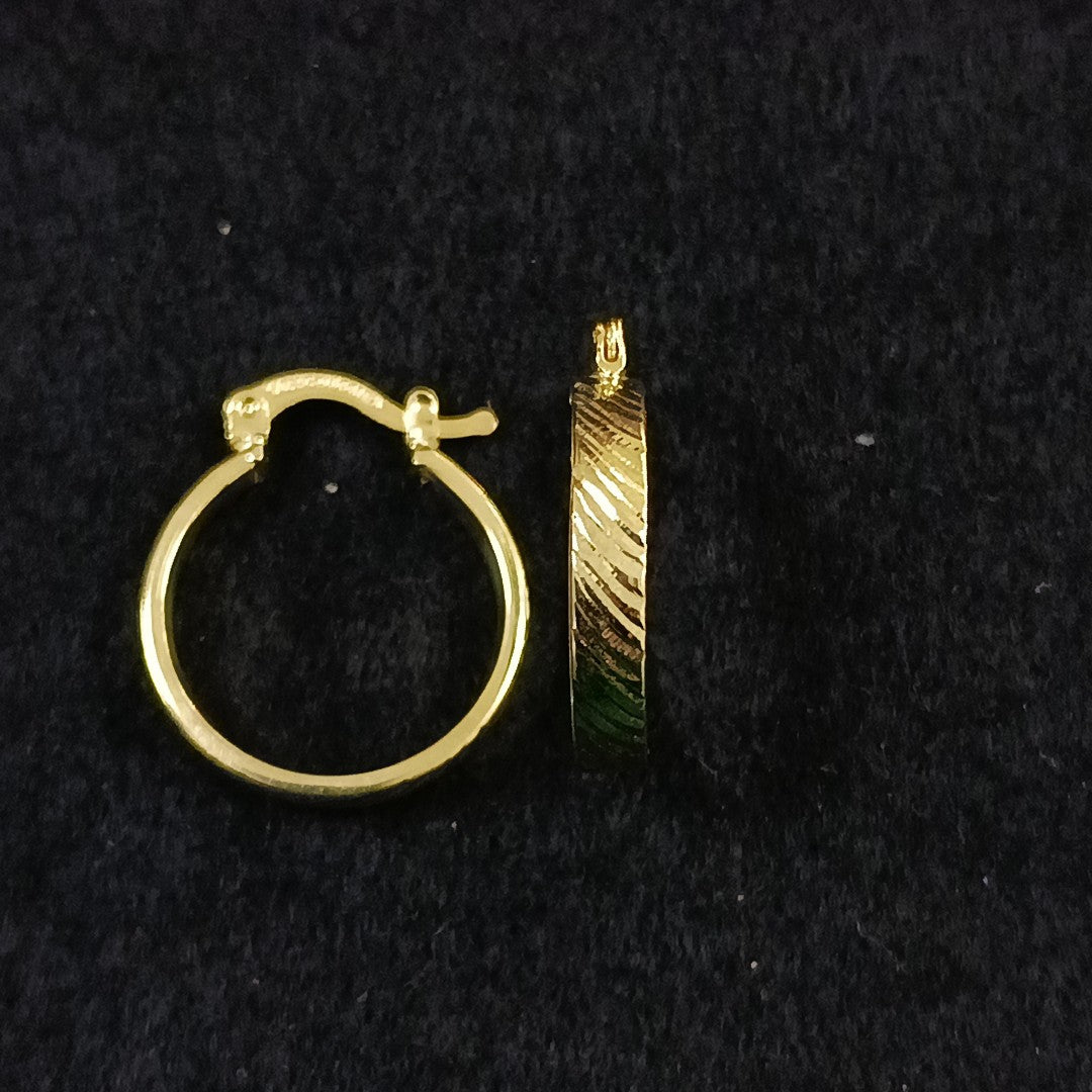 ARETES ARRACADA ASTRIADA 10K 1.8 GR (NUEVO)