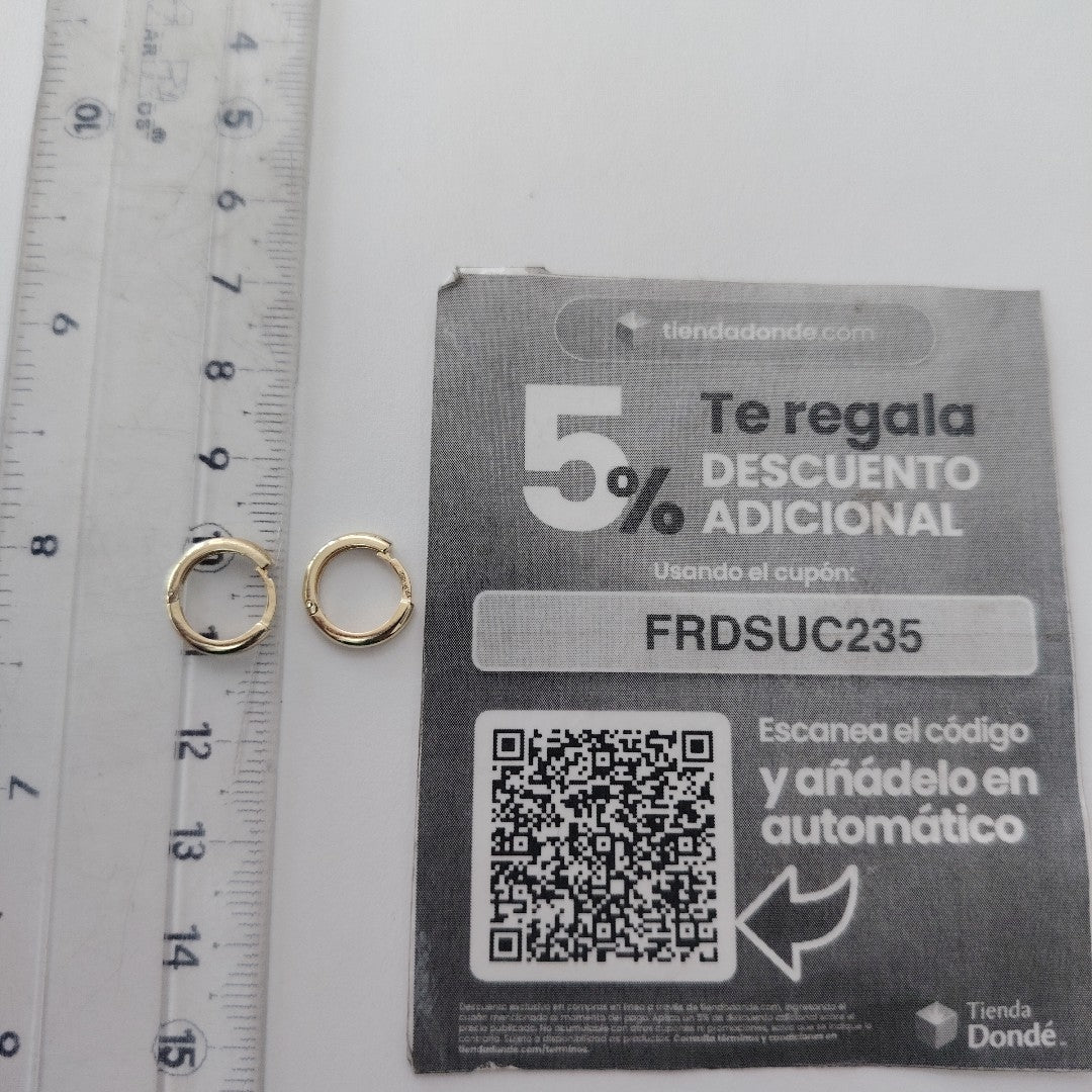 ARETES HUGGIES LISAS 14K 1.4 GR (NUEVO)