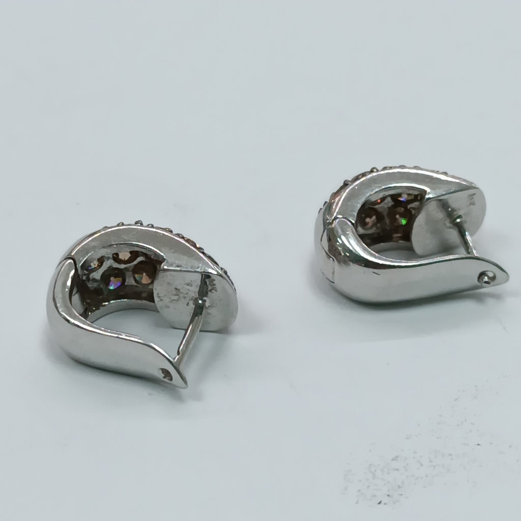ARETES PAR ORO BLANCO 14 K 7,00 GRMS (SEMINUEVO)