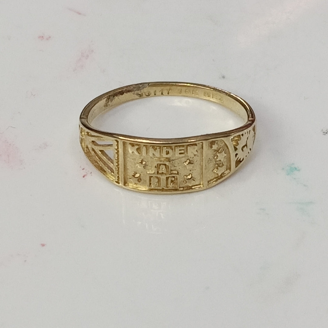 ANILLO DE GRADUACIÓN ORO 10 K 1.1 GRMS (SEMINUEVO)