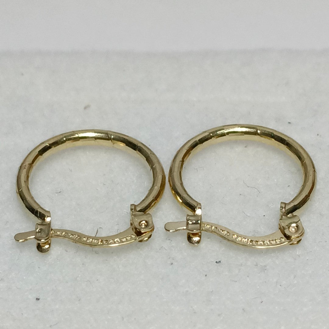 ARETES ARRACADAS ESTRIADAS 14K 1.4 GR (NUEVO)