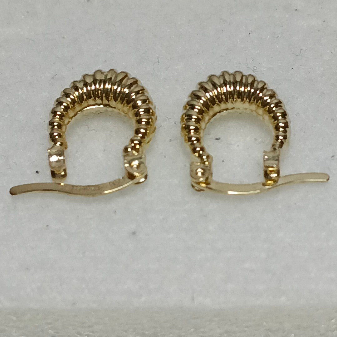 ARETES ARRACADA ESTRIADAS 14K 1.2 GR (NUEVO)