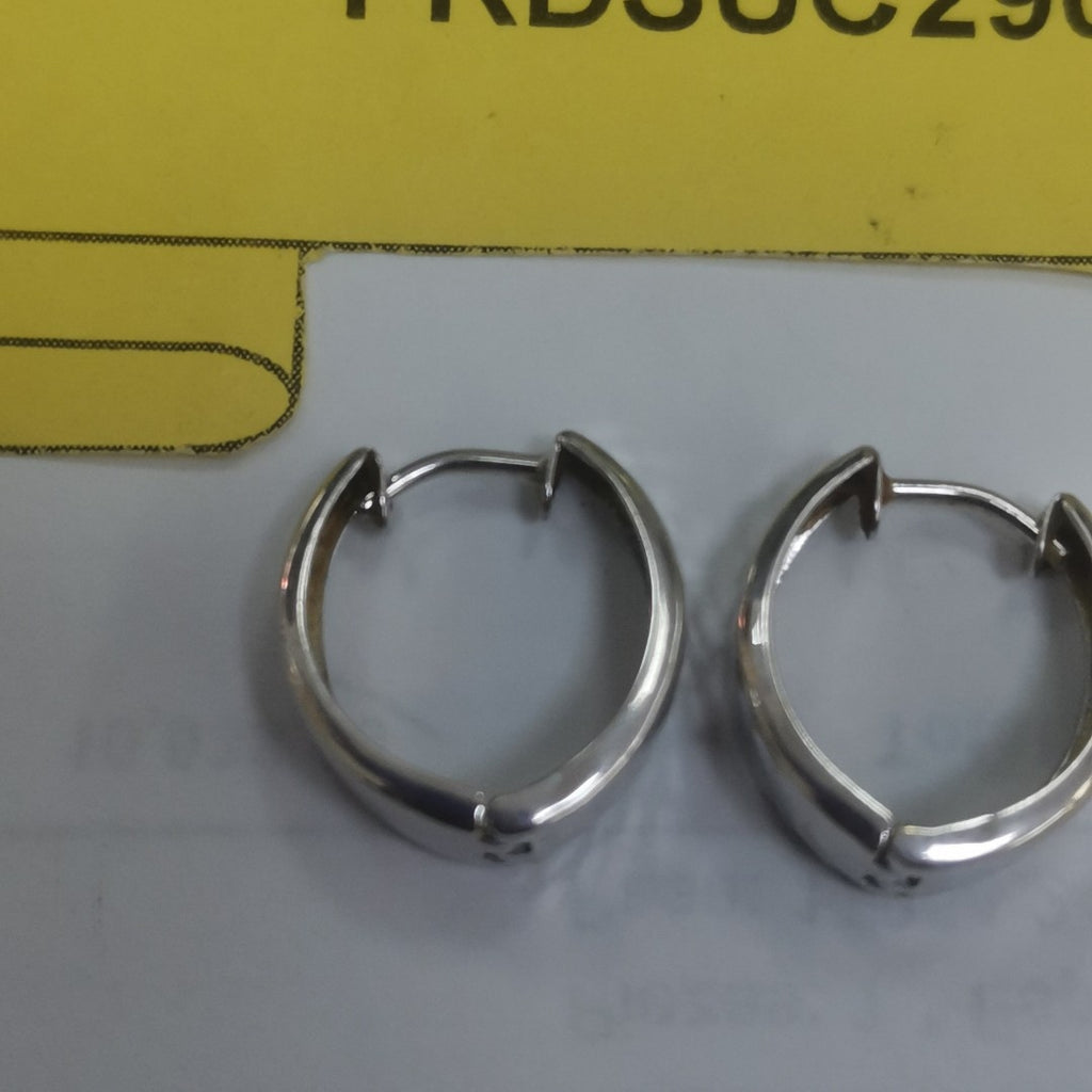 ARETES PAR ORO BLANCO 14 K 1.4 GRMS (SEMINUEVO)