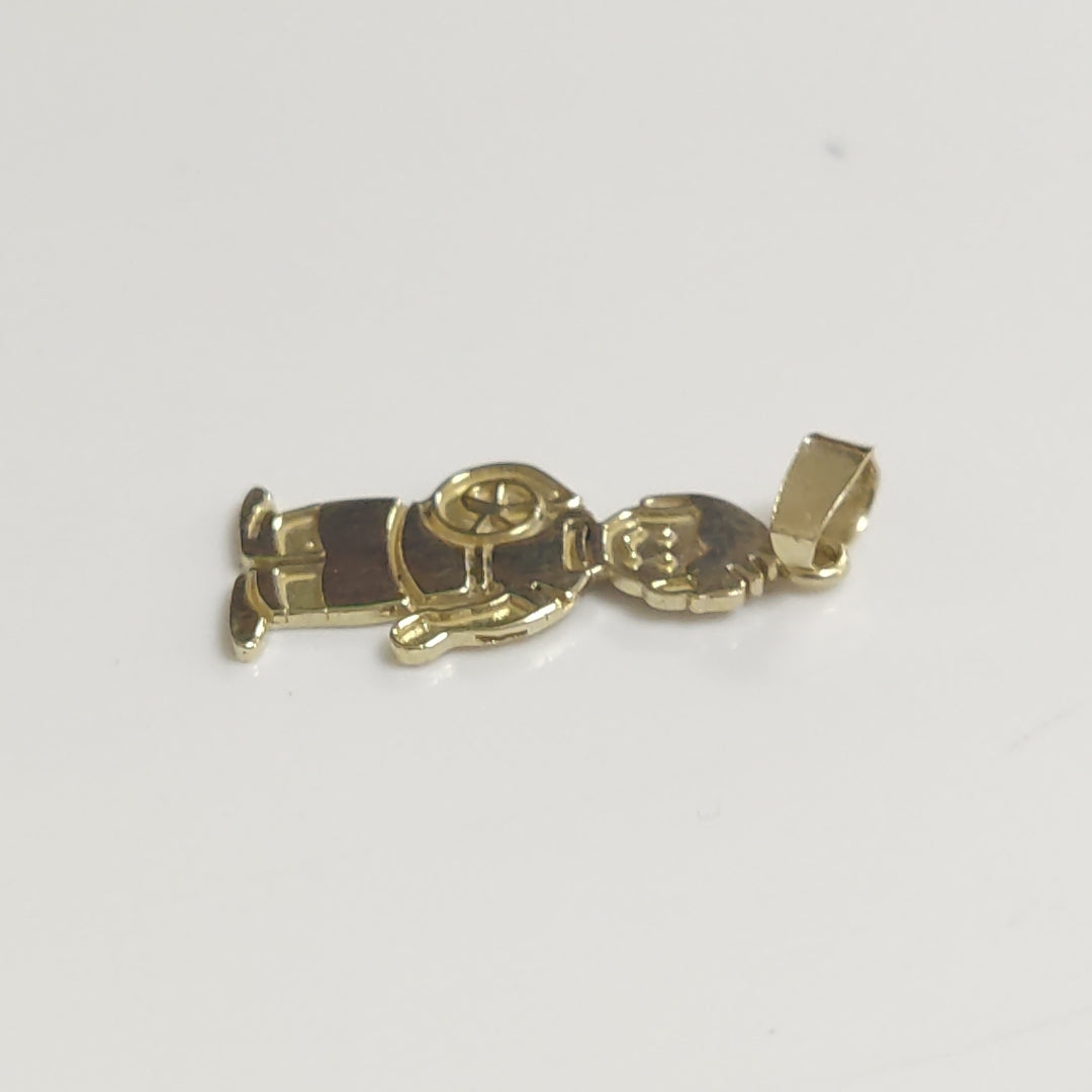 DIJE NIÑO 10K 0.9 GR (NUEVO)