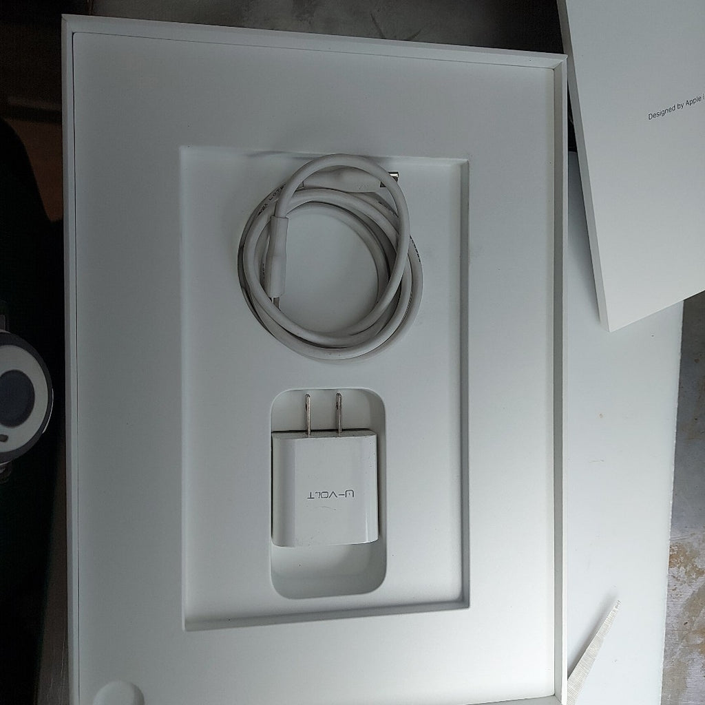 TABLETA APPLE IPAD AIR (M3) 11" A3266 (2025) 128 GB 8 GB RAM (SEMINUEVO)