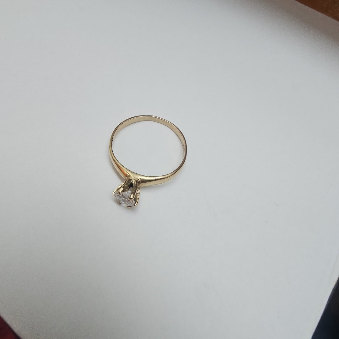 SOLITARIO ORO 10 K 1,50 GRMS (SEMINUEVO)