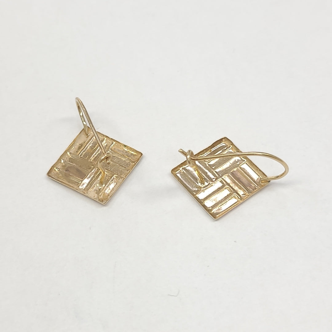 ARETES PAR ORO 14 K 1,90 GRMS (SEMINUEVO)