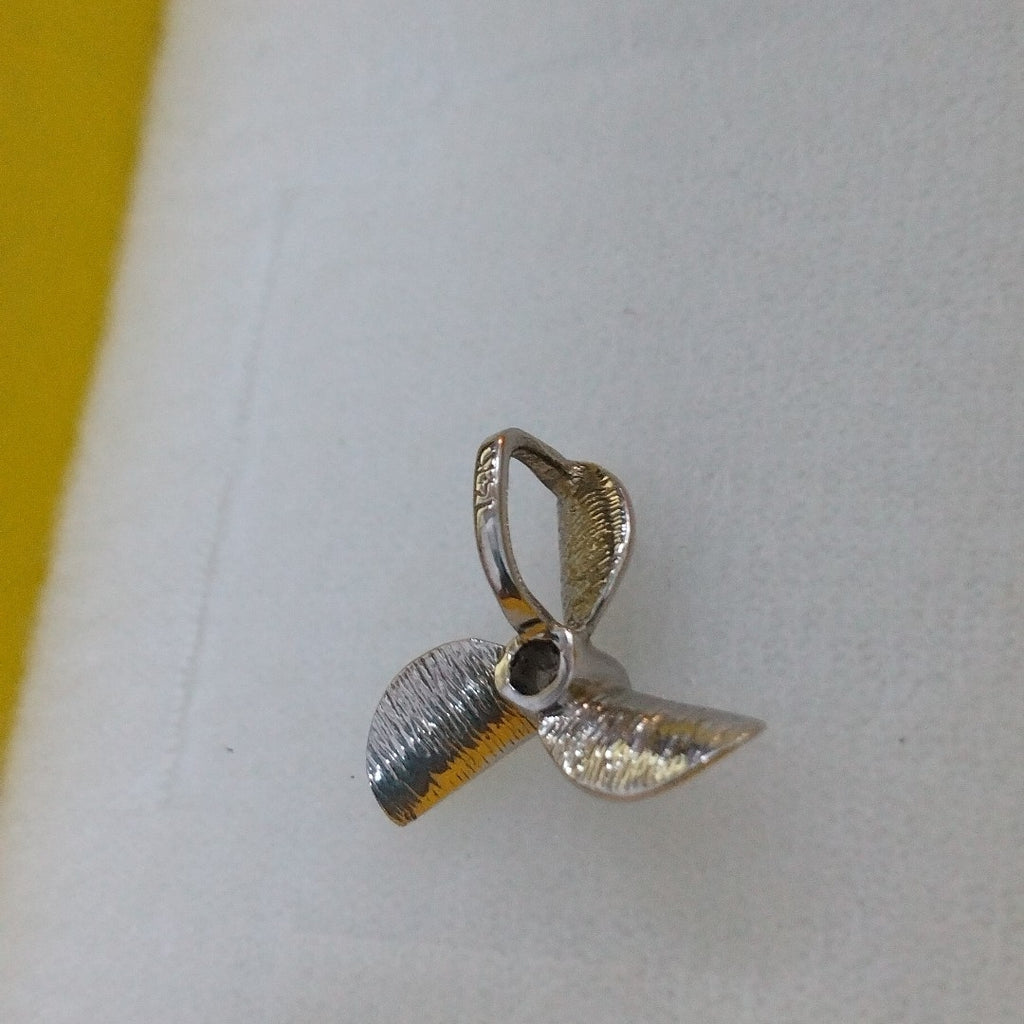 DIJE ORO 14 K 1,20 GRMS (SEMINUEVO)