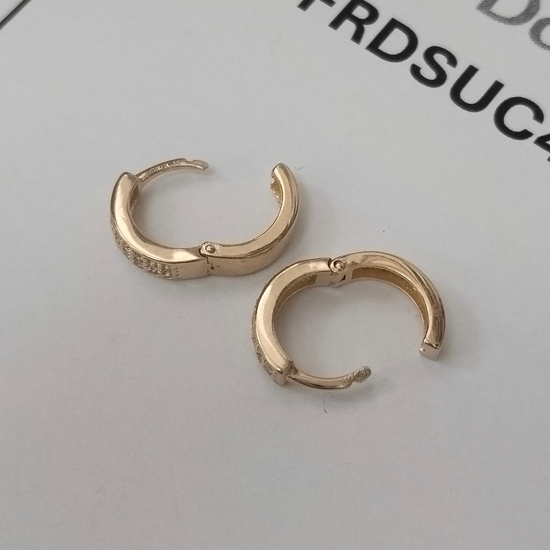 ARETES HUGGIES C CIRCONIA 14K 2.2 GR (NUEVO)
