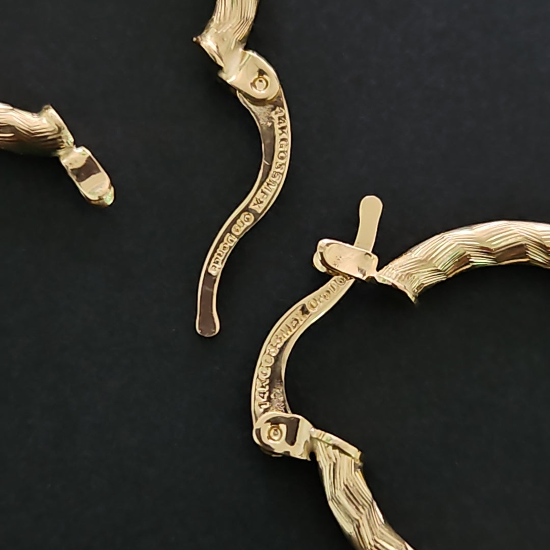 ARETES ARRACADAS LABRADAS 14K 2.1 GR (NUEVO)