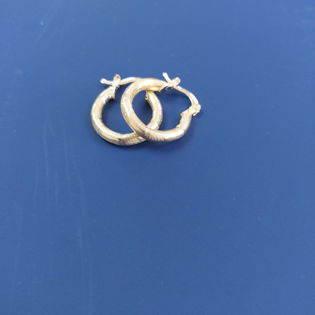 ARETES TEJIDO ARRACADAS CON DISEÑO 14K 2.6 GR (NUEVO)