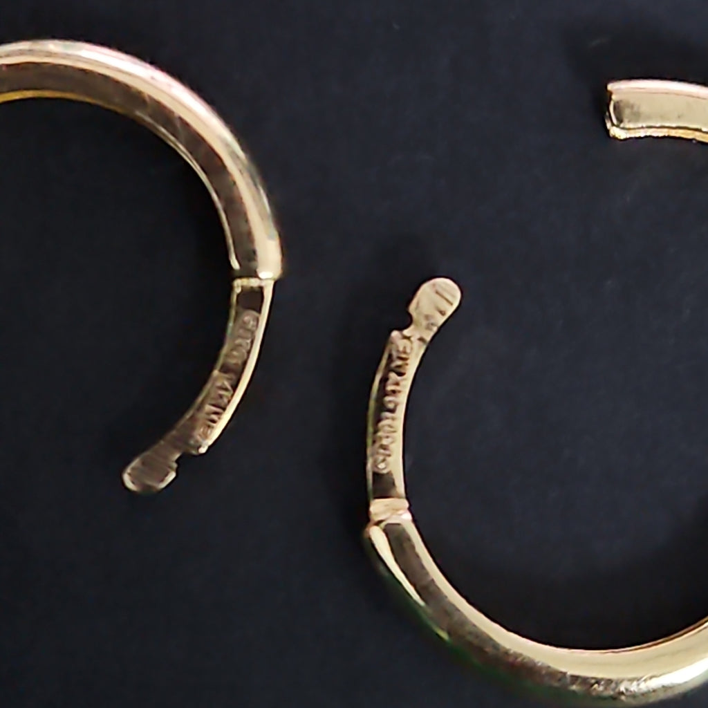 ARETES HUGGIES LISAS 14K 1.6 GR (NUEVO)
