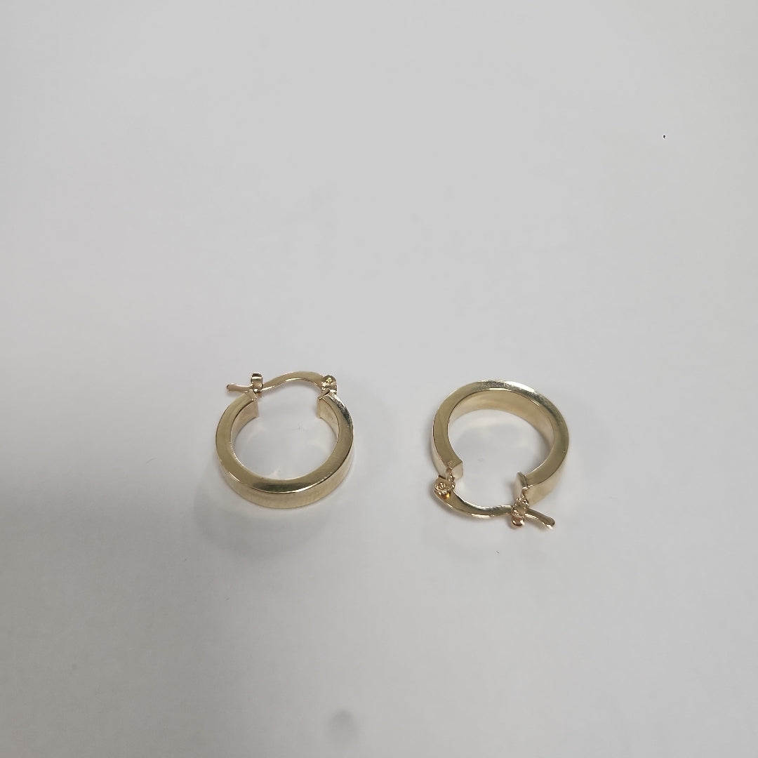 ARETES ARRACADA LISA 14K 2.1 GR (NUEVO)