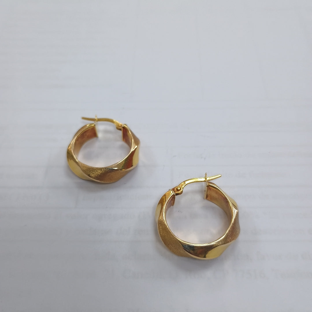 ARRACADAS PAR ORO 14 K 2.6 GRMS (SEMINUEVO)