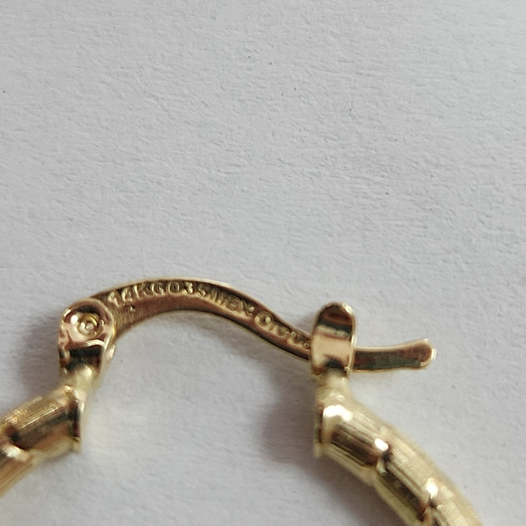 ARETES ARRACADAS LABRADAS 14K 3.2 GR (NUEVO)