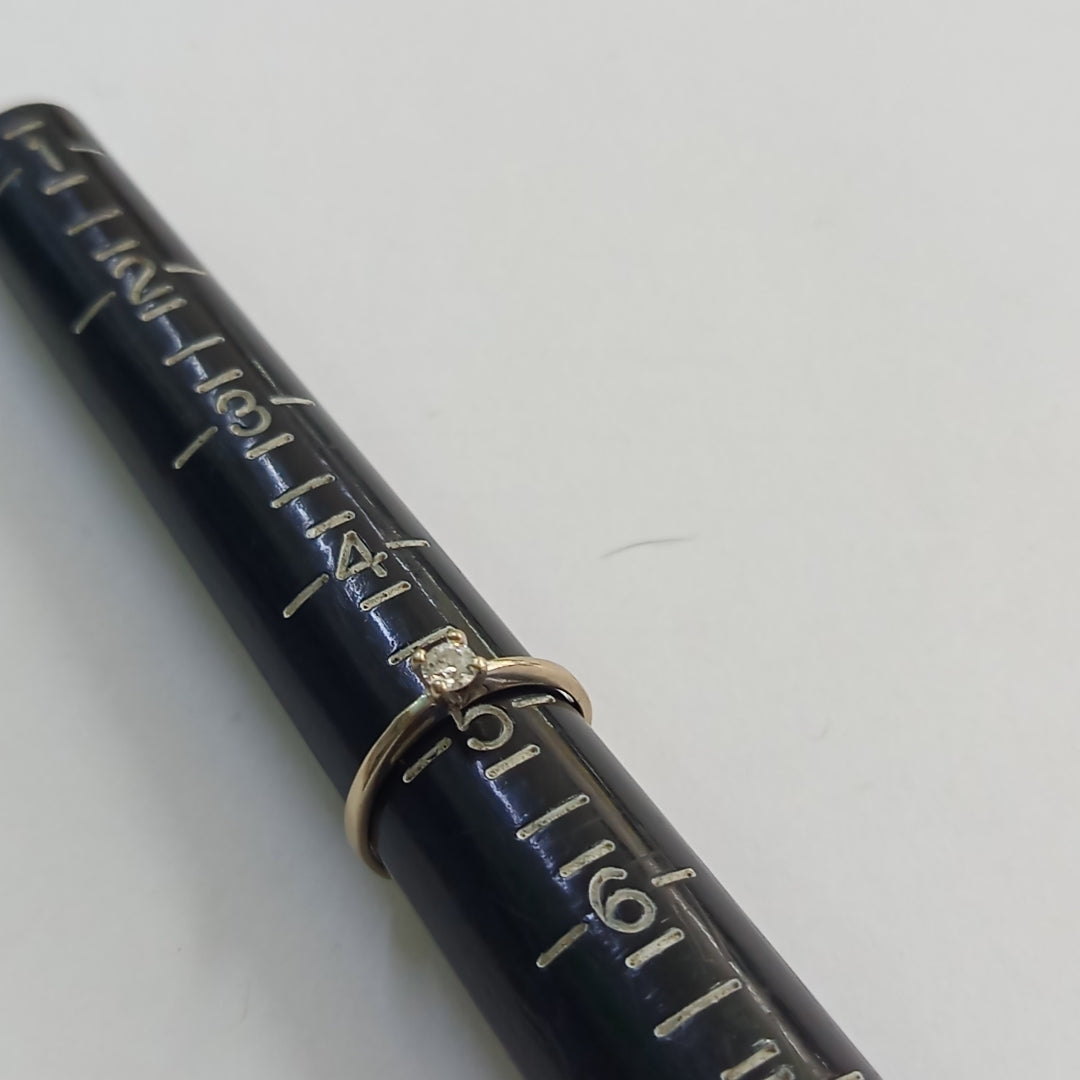 SOLITARIO ORO 14 K 1.3 GRMS (SEMINUEVO)