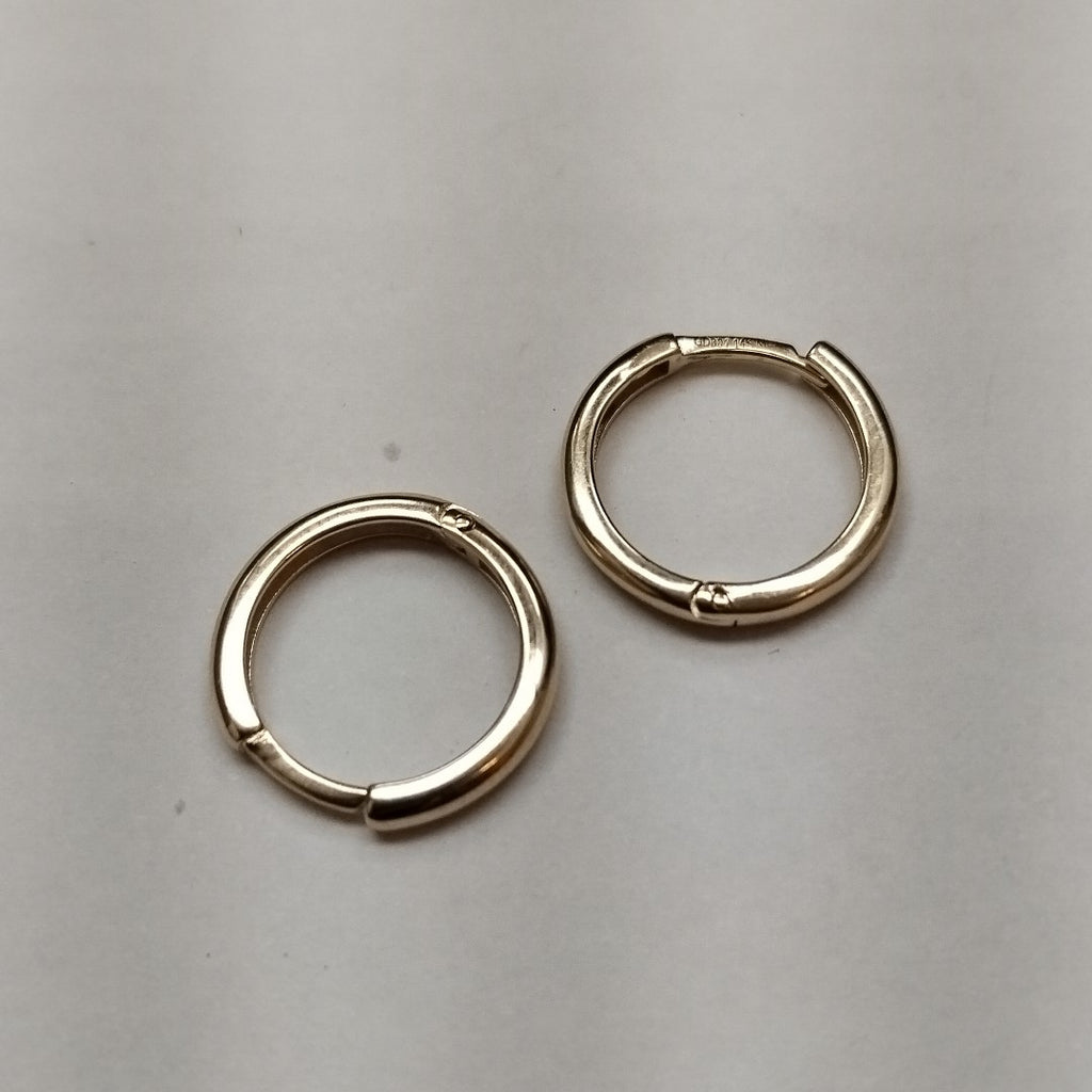 ARETES HUGGIES LISAS 14K 1.5 GR (NUEVO)