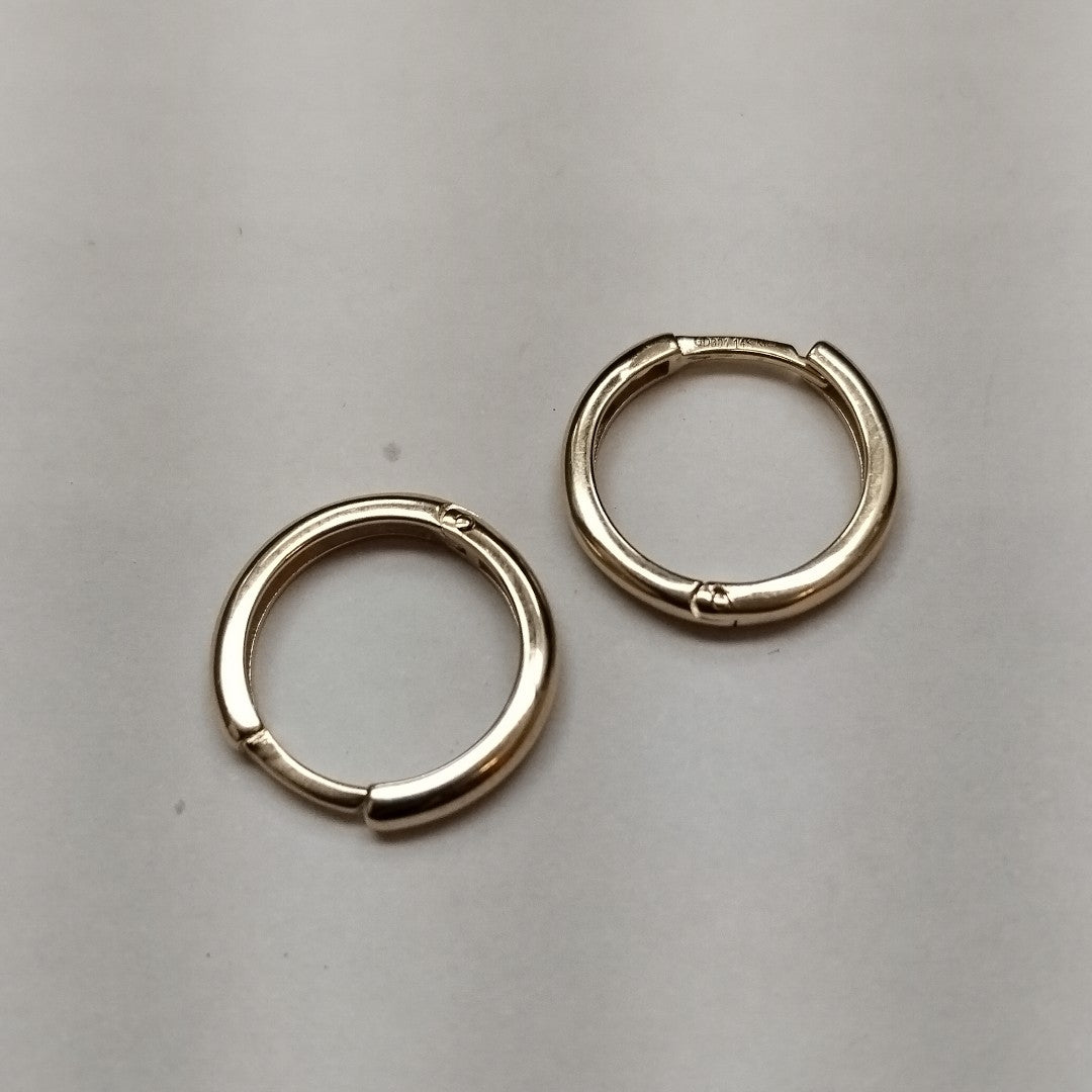 ARETES HUGGIES LISAS 14K 1.5 GR (NUEVO)