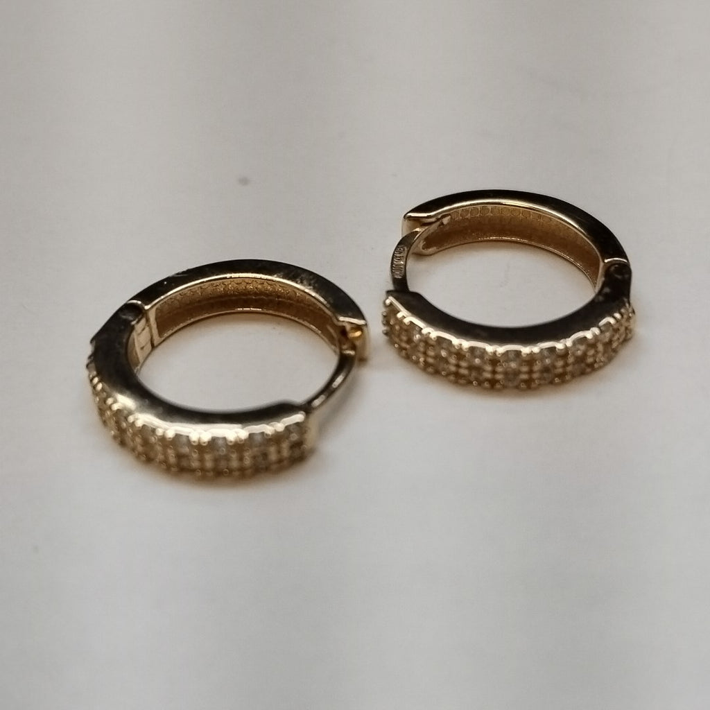 ARETES HUGGIES C CIRCONIA 14K 1.7 GR (NUEVO)