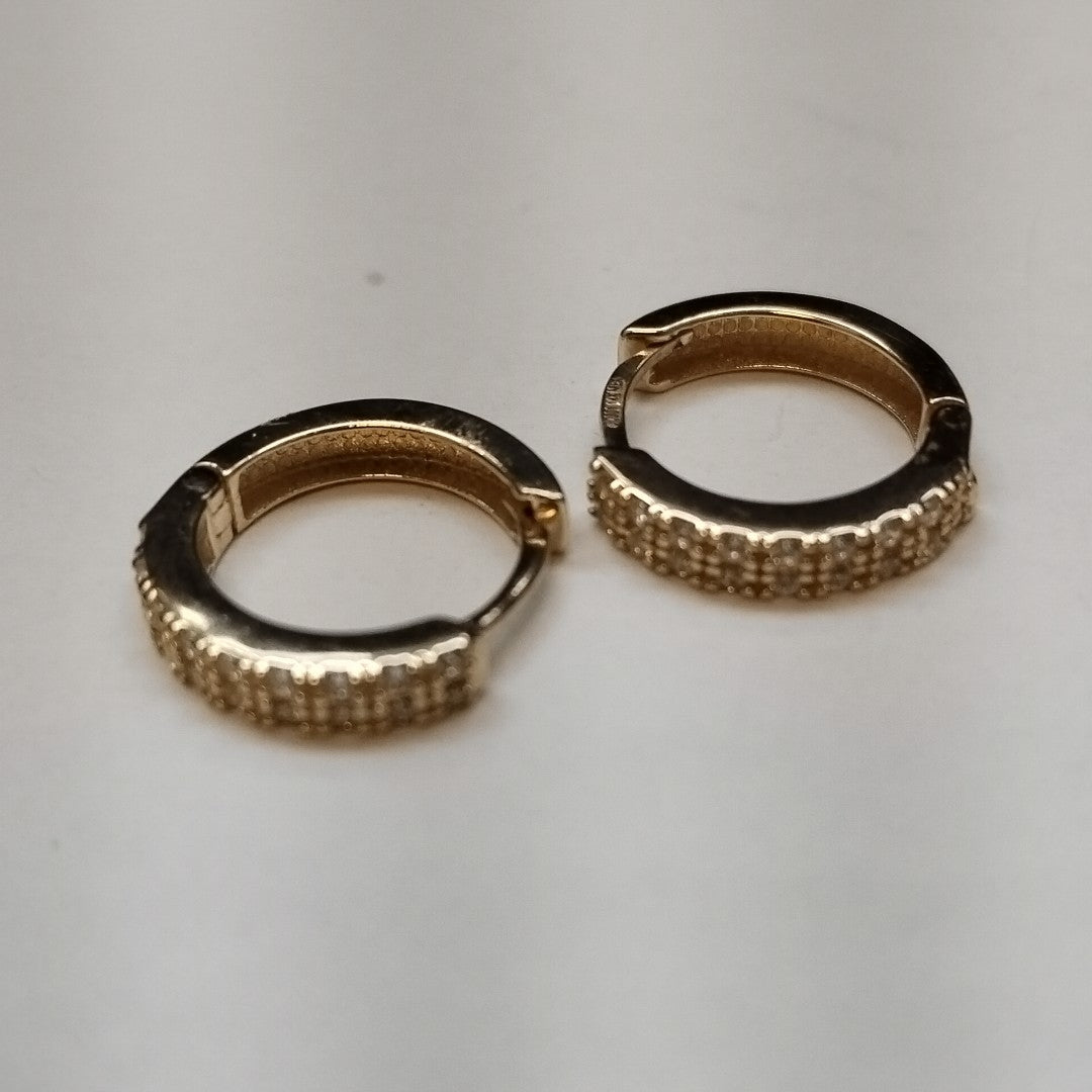ARETES HUGGIES C CIRCONIA 14K 1.7 GR (NUEVO)