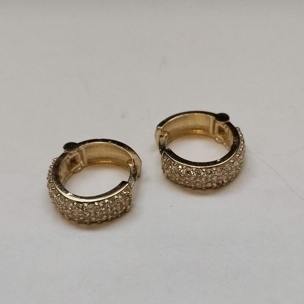 ARETES HUGGIE CON CIRCONIAS 14K 2.1 GR (NUEVO)