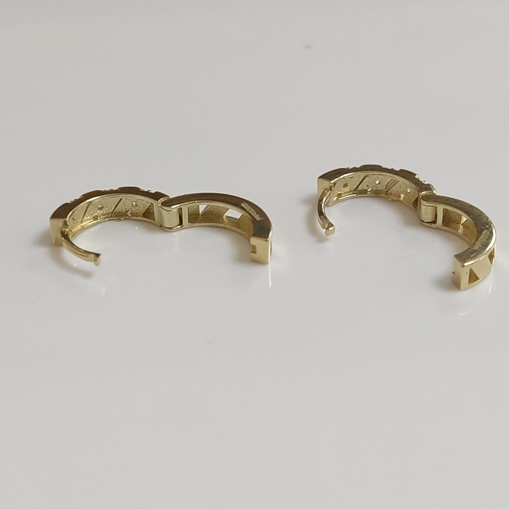 ARETES HUGGIES CON CIRCONIAS 14K 2.3 GR (NUEVO)