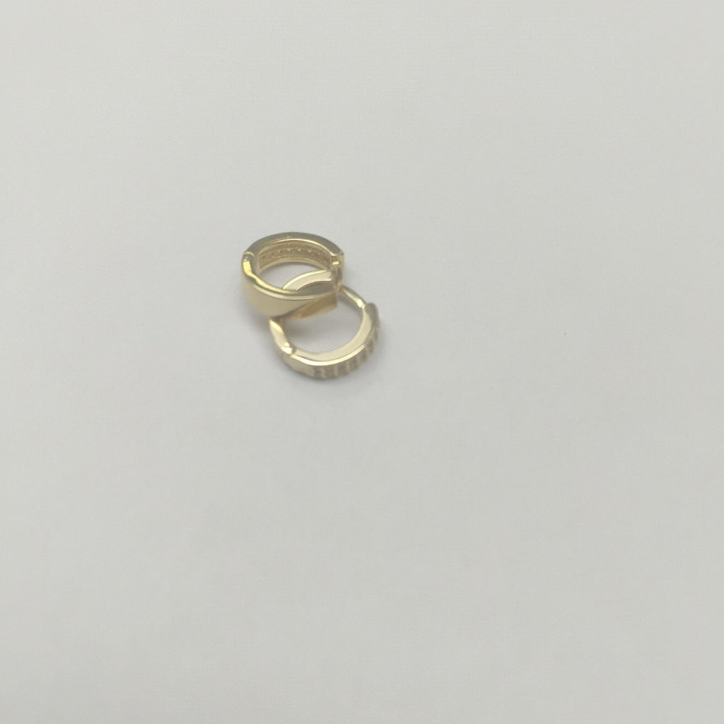 ARETES HUGGIES C CIRCONIAS 14K 2.3 GR (NUEVO)