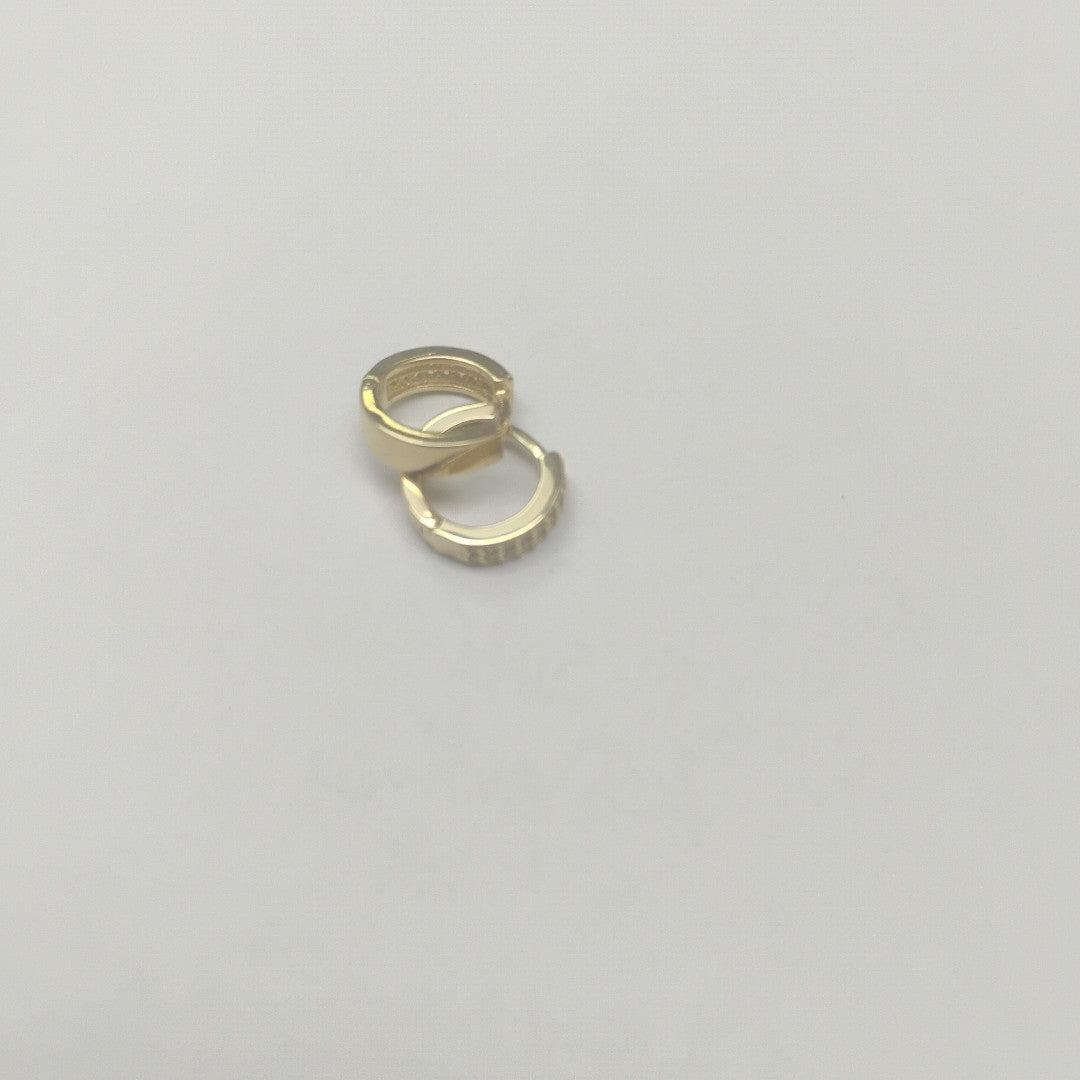 ARETES HUGGIES C CIRCONIAS 14K 2.3 GR (NUEVO)