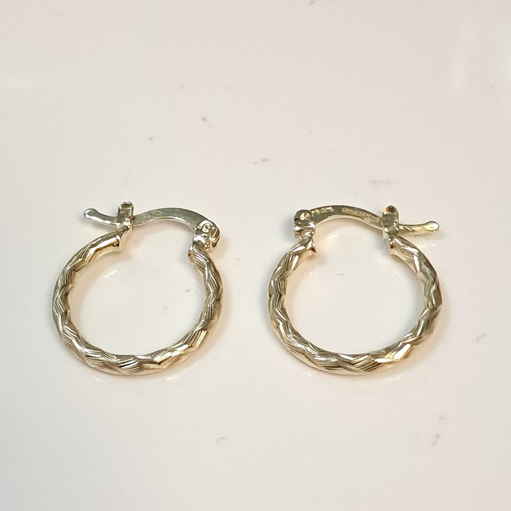 ARETES ARRACADAS TRENZADAS 14K 18 1.6 GR (NUEVO)