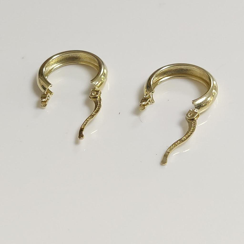 ARETES TEJIDO ARRACADAS LISAS 14K 2.1 GR (NUEVO)