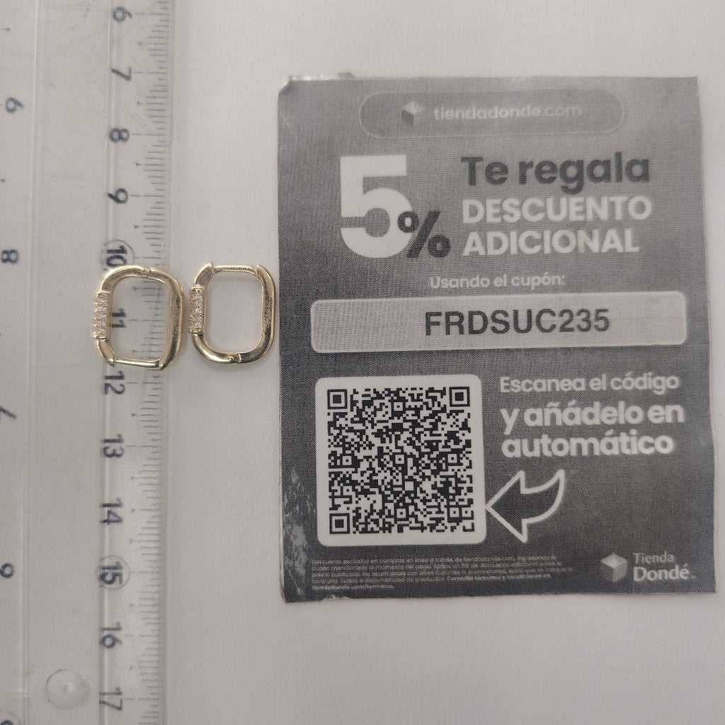 ARETES HUGGIES OVALADA C CIRCONIAS 14K 2.4 GR (NUEVO)